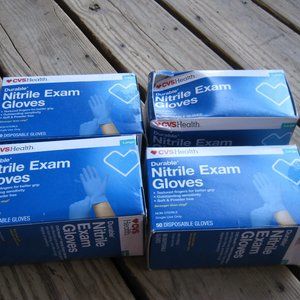 4 pcs CVS Health Durable Nitrile Exam Gloves New